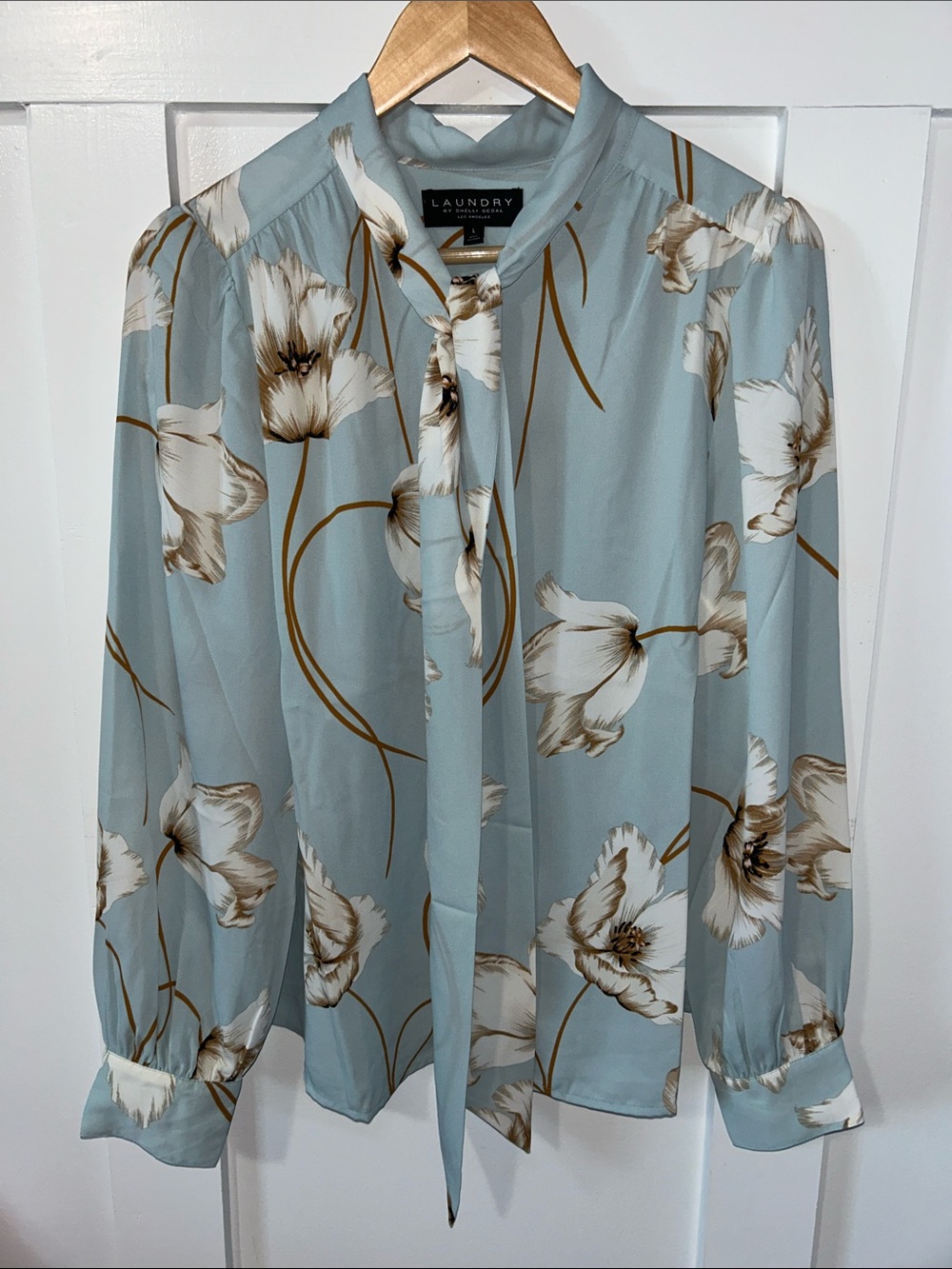 NWT Laundry By Shelli Segal Light Blue Floral Tie-Neck Blouse Size Large